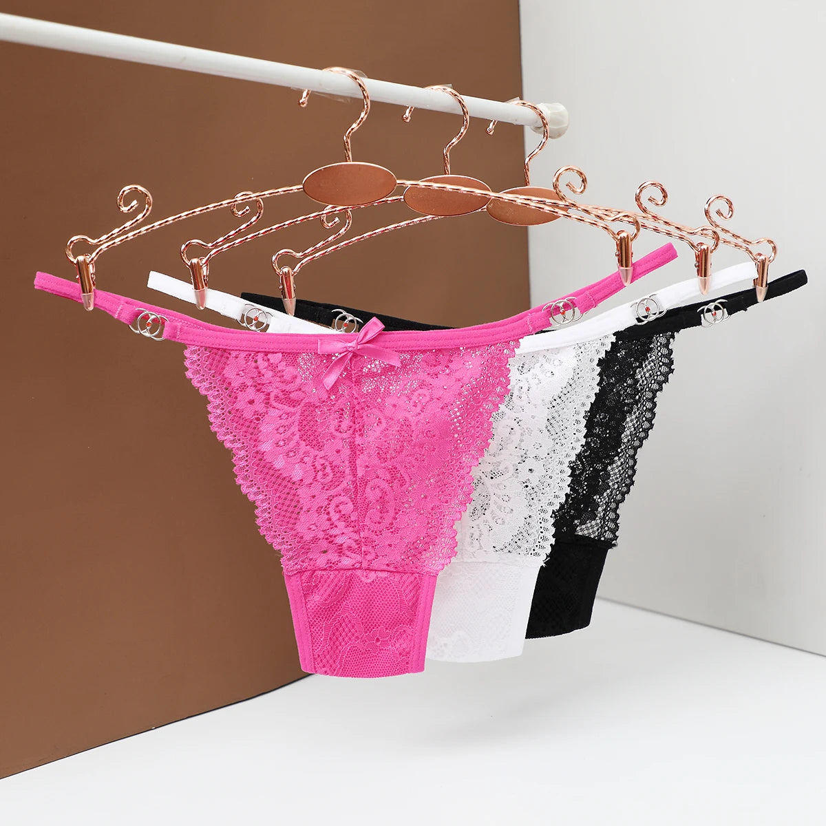 Women's Thongs G-string Panties Sexy Lace Flowers Low Waist Briefs Fashion Underpants Transparent T-back Underwear