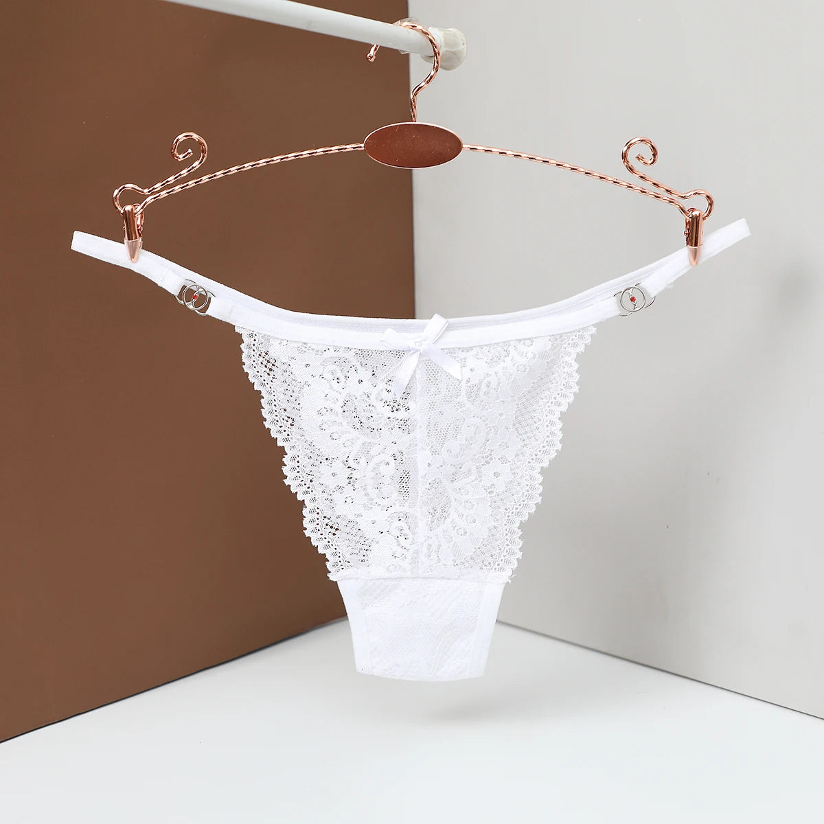 Women's Thongs G-string Panties Sexy Lace Flowers Low Waist Briefs Fashion Underpants Transparent T-back Underwear